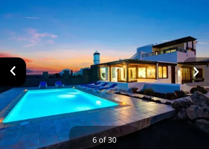 Mareas Villa